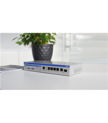 Teltonika RUTXR LTE Router