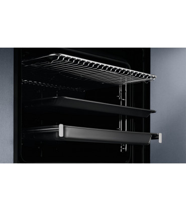 Electrolux EOE8P39WX