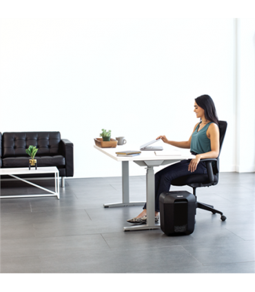 Fellowes Cross-Cut  LX45  Paper shredding, Credit cards shredding, Traditional