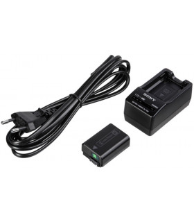 Sony aku + laadija ACC-TRW