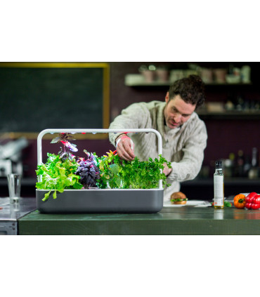 Click & Grow Smart Garden 9, hall