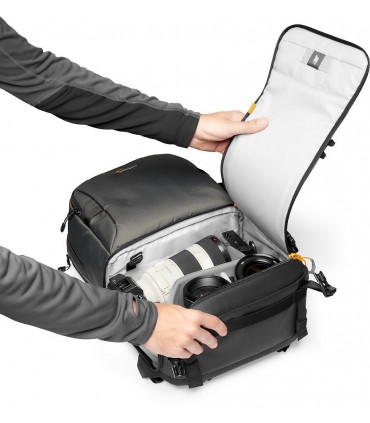 Lowepro seljakott Fastpack BP 250 AW III, hall